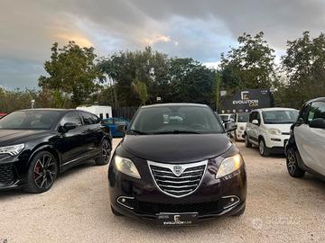 Lancia Ypsilon 1.2 Benzina 2014 120.000Km