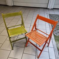2 sedie color pieghevoli