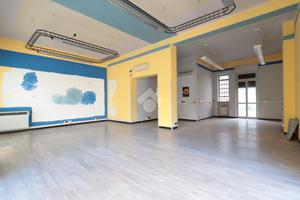 NEGOZIO A ALESSANDRIA