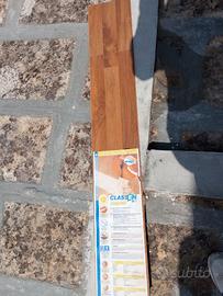 Parchetto laminato effetto legno 120 mq