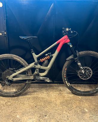 Yt capra MX carbon 2023 tg.S