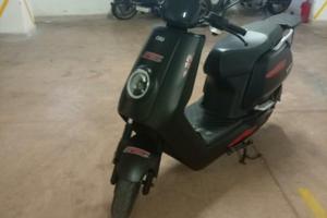 Scooter niu eletrico
