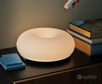 Lampada da tavolo/parete a LED con telecomando