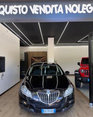 Lancia Delta 1.4 T-Jet 120 CV Platino Ecochic GPL