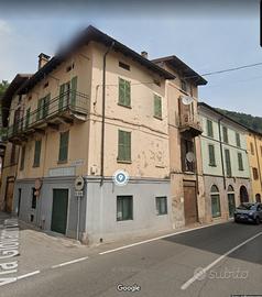 Due Unità Immobiliari con Ingresso Indipendente