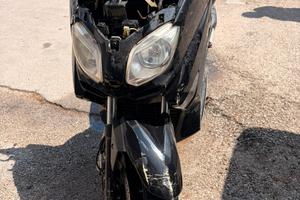 Moto YAMAHA XMAX 250 NON marciante