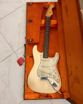 Fender American Vintage II 1961 Stratocastaster