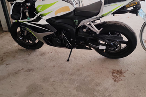 Honda cbr 600rr