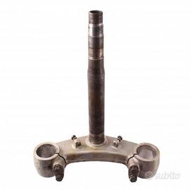 Piastra inferiore forcella con fori steli 37 mm pe