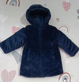 Giacca da bambina due fasce 4/5 anni.