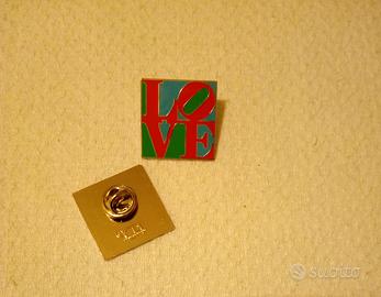 Robert indiana spilla clip love