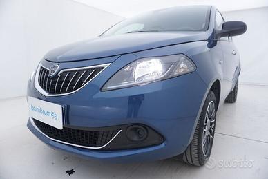 Lancia Ypsilon Hybrid Platino BR738781 1.0 Mild Hy