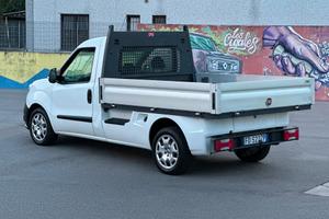 Fiat doblo con cassone fisso
