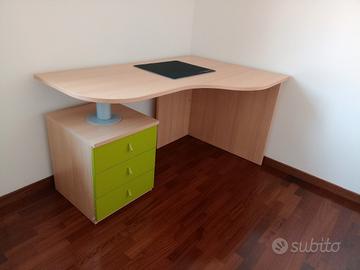Scrivania 