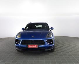 PORSCHE Macan Macan