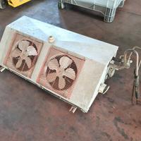 evaporatore angolare a parete con motore usato