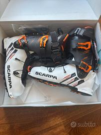 Scarponi sci alpinismo