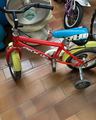 Bicicletta con rotelle