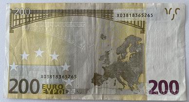 Banconota da 200 euro serie 2002 – collezione euro