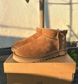 Stivaletti UGG Mini da donna  EU 38