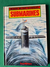 Libro in inglese: Submarines