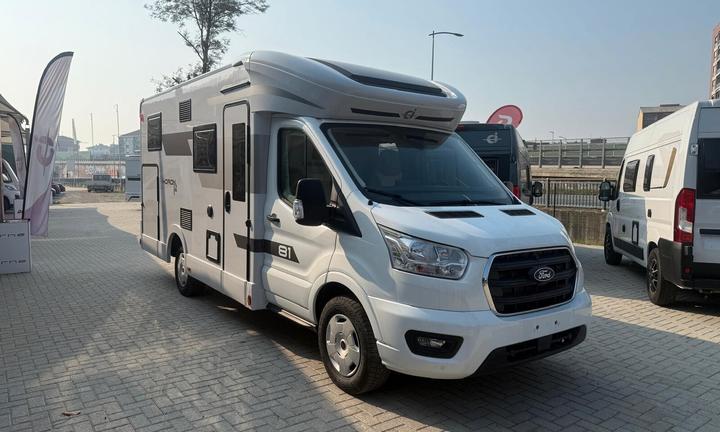 Ci International Horon Fit 81 XT camper