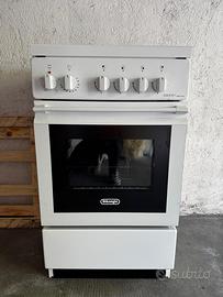 Cucina a Gas DeLonghi Smart con Forno – Come Nuova