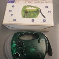 Radiolina verde a pannelli solari