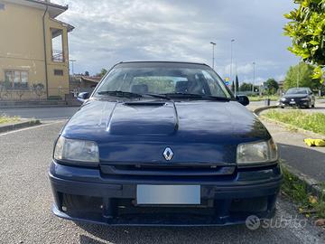 CLIO 1800 16 V