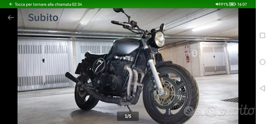 Café racer Kawasaki zr7