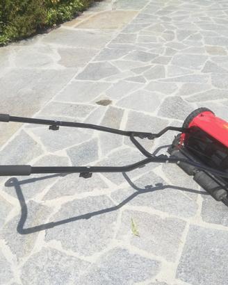 taglia erba a spinta 