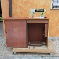 Macchina per cucire
