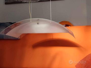 Lampada da appendere al soffitto, in vetro.