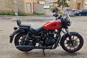 Royal Enfield Meteor 350 – 900 km – Accessoriata –