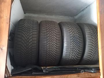 4 Copertoni invernali FALKEN misura 225/40 R18 92v