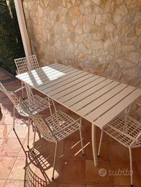 Tavolo da esterno Emu allungabile + 4 poltroncine