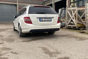 Mercedes c220 allestimento amg