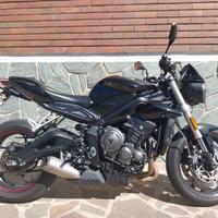 TRIUMPH STREET TRIPLE 765 S