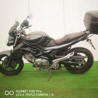 suzuki sfv gladius  600 2014