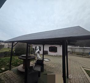 Gazzebo in legno