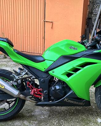 Kawasaki Ninja 300