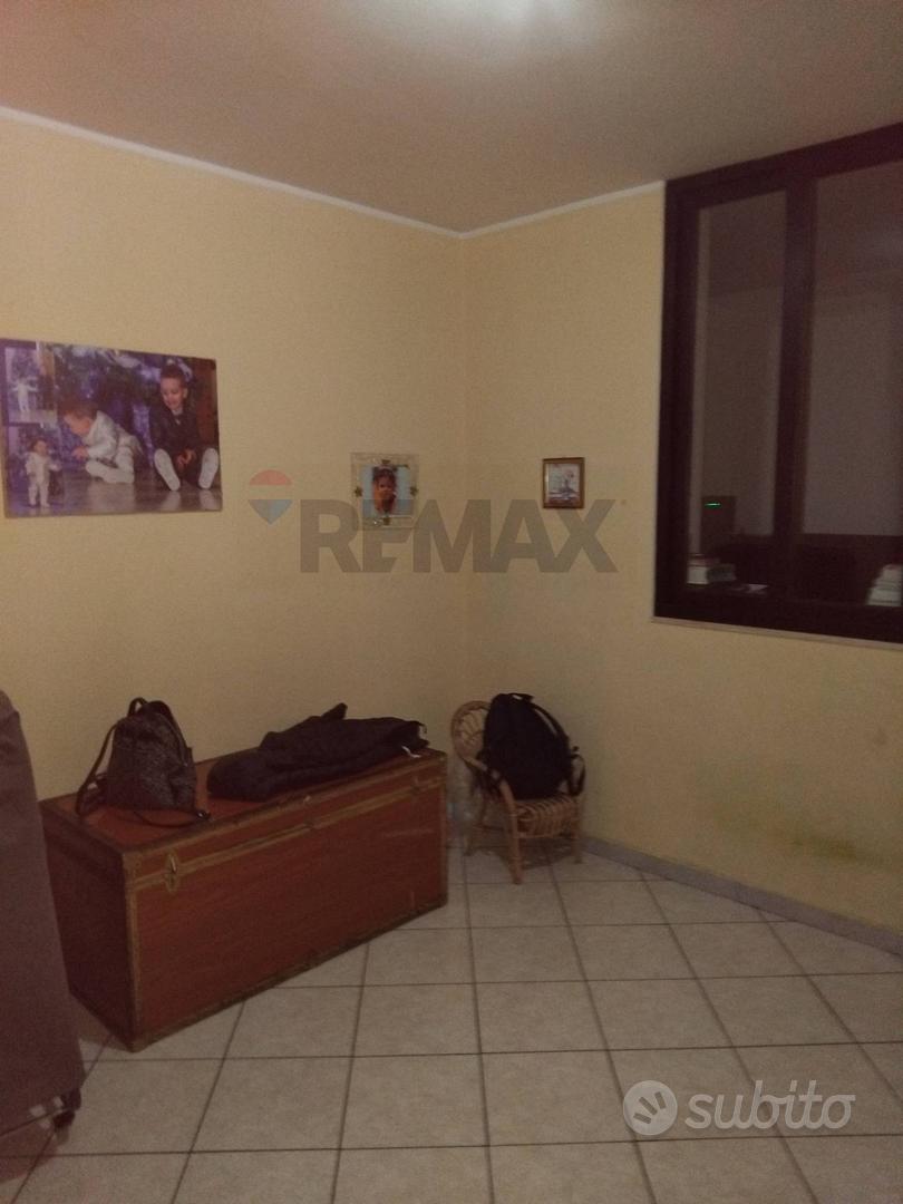 Appartamento - Aci Catena - Vista 3