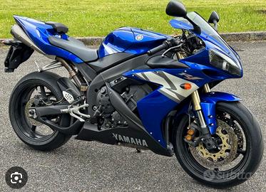 Yamaha yzf R1