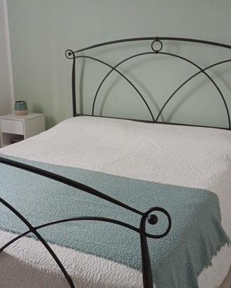 Letto in ferro battuto artigianale 