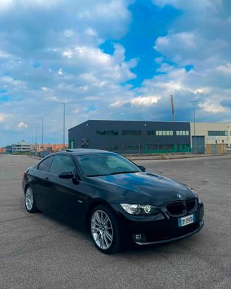 BMW E92 325D MSPORT