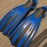 Pinne SEAC Propulsion taglia M-L blu