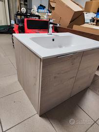 Mobile bagno sospeso