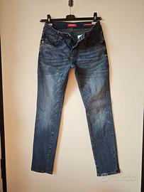 Jeans Guess mid rise slim tapered blue, size 29