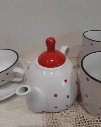 Set tazze con teiera