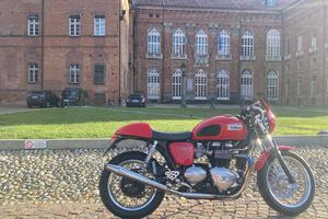 Triumph Thruxton 900 efi 2011